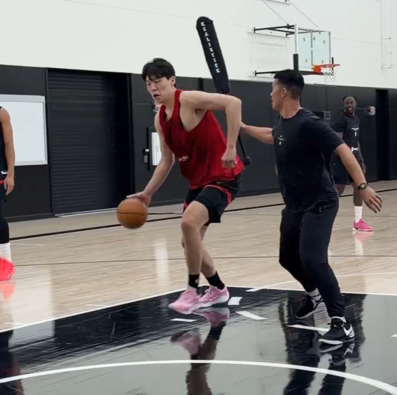 因为这样大家就可以随时随地地打开自己的beat365产品图片